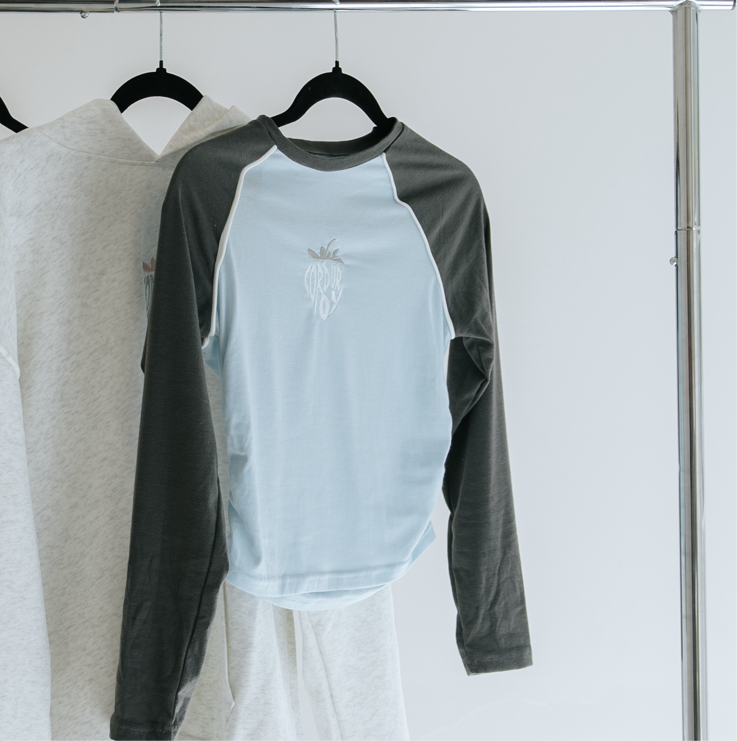 Color Block Crew Neck